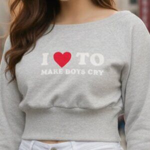 💞Just posted 💖Forever 21💕 Will Sell Fast💓 Crop Top Sweatshirt